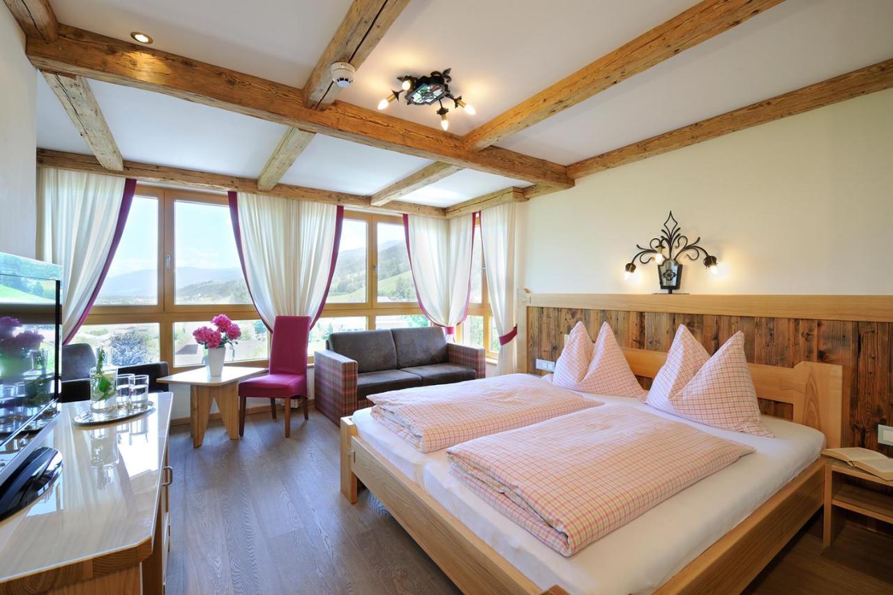 Hotel Herrschaftstaverne เฮาส์ อิม เอนน์สทาล ภายนอก รูปภาพ